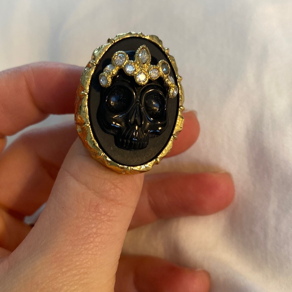 Alexis Bittar Black Agate Skull Ring with Crystals size 7 NWOT